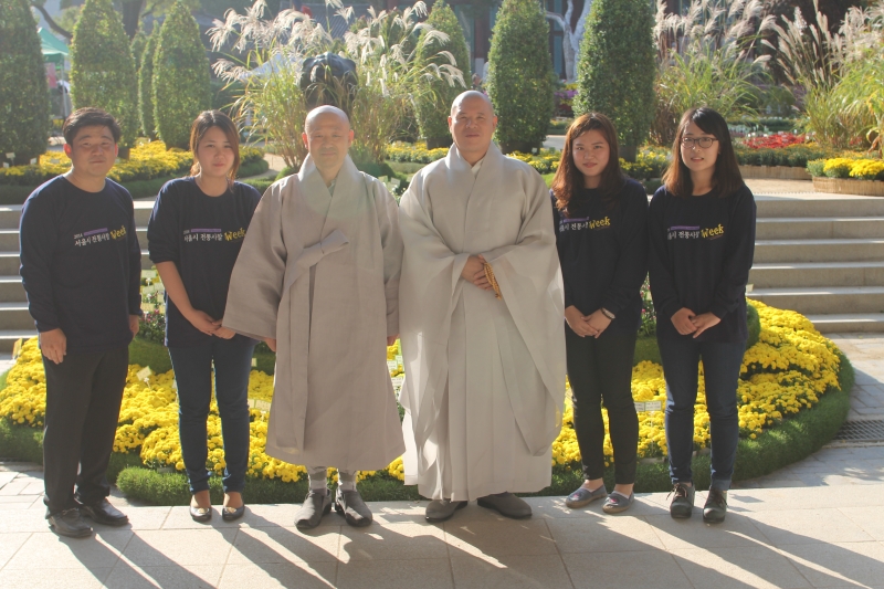 2014.10.10_조계사 국화(사서실) (23)